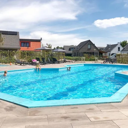 Chalet 549 Op Recreatiepark De Wielen *