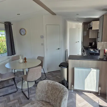 シャレー 549 Op Recreatiepark De Wielen *